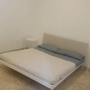 East 1 & 2 Apartament Neapol